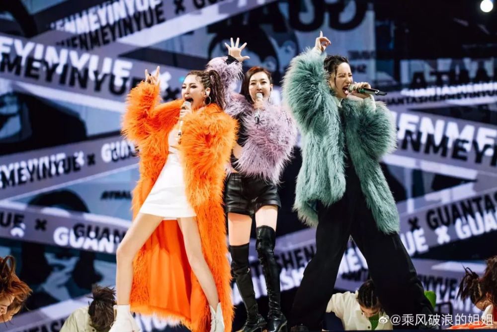 王丽坤|王丽坤在《浪姐》的转变，反映出伊能静的不足，秦昊也吐槽过