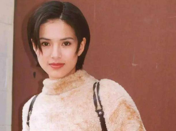 李若彤|为男友退圈时她大红大紫，10年遭弃四年没拍戏，被周润发一语惊醒