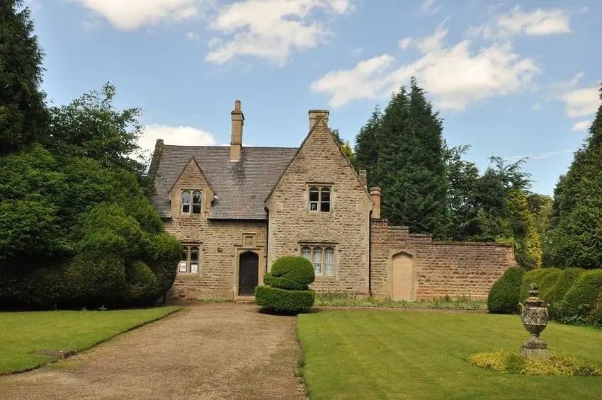 约翰·拜伦|拜伦和他的秘密花园