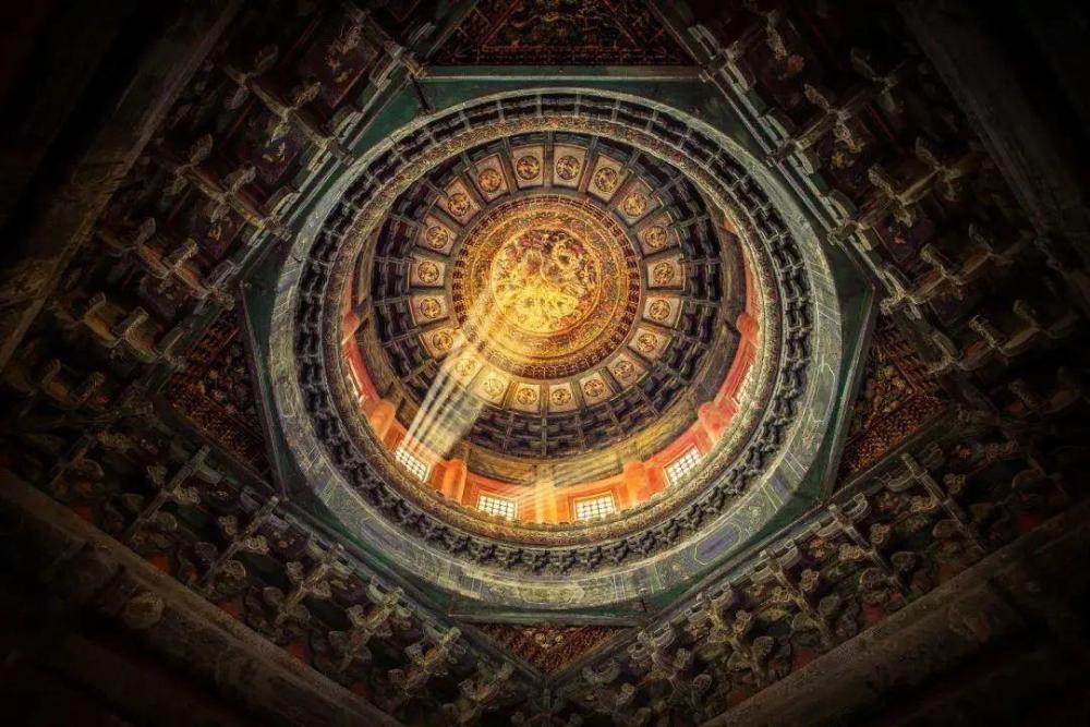 藻井|中国古建筑，连天花板都美到窒息