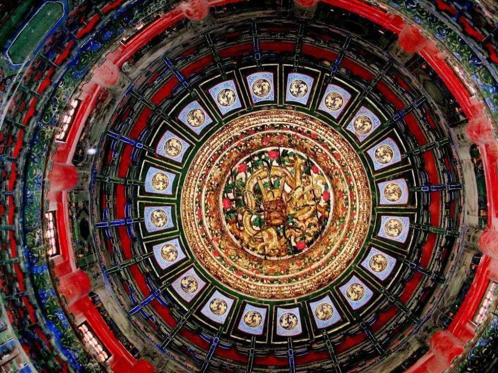 藻井|中国古建筑，连天花板都美到窒息