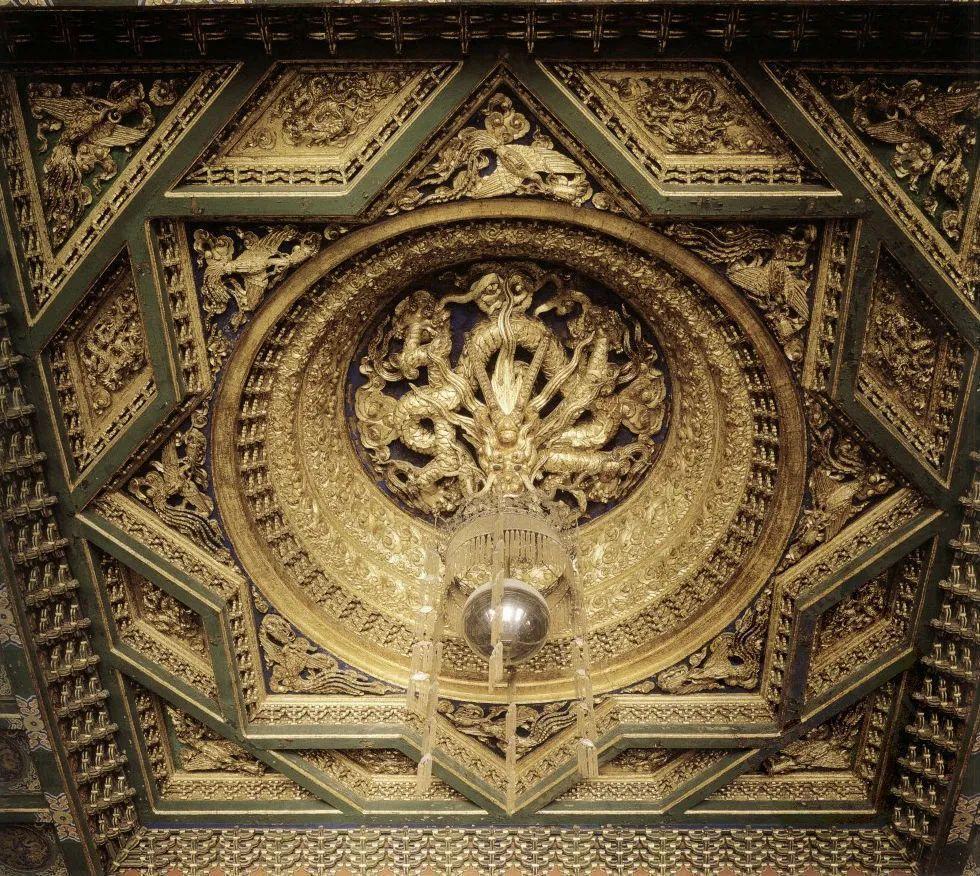 藻井|中国古建筑，连天花板都美到窒息