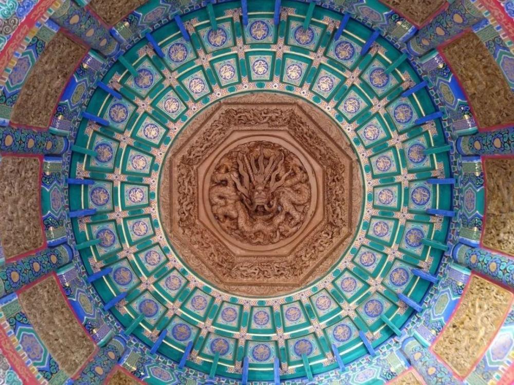 藻井|中国古建筑，连天花板都美到窒息