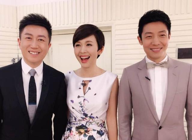 欧阳夏丹|43岁央视最美主持欧阳夏丹，终于传来好消息，网友祝感情顺利