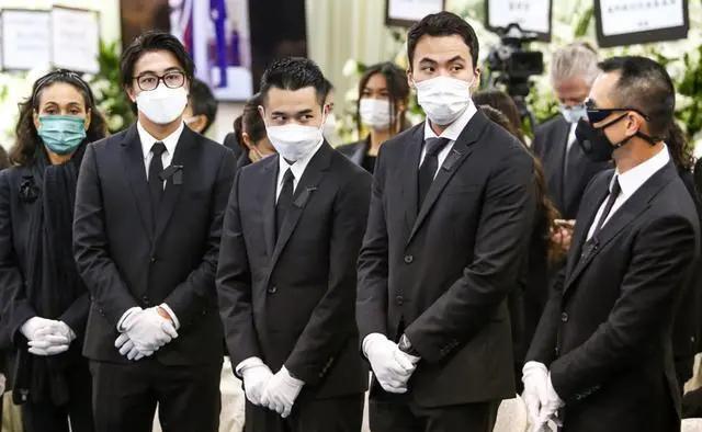 何鸿燊|赌王逝世后，留下的不只豪门恩怨，他与霍启刚郭晶晶还有这层关系