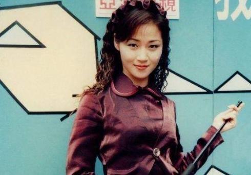 万绮雯|万绮雯永远的痛，承诺婚姻的甄子丹跑了，终遇暗恋她9年的陈十三