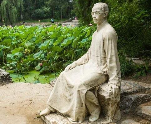 朱自清|专家为何建议删除朱自清的《背影》？说出来你可能不信