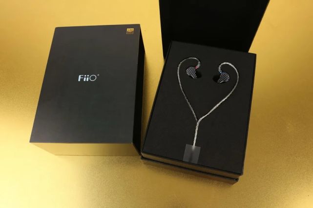 三段调音找到你最爱的声音聆听飞傲fa9