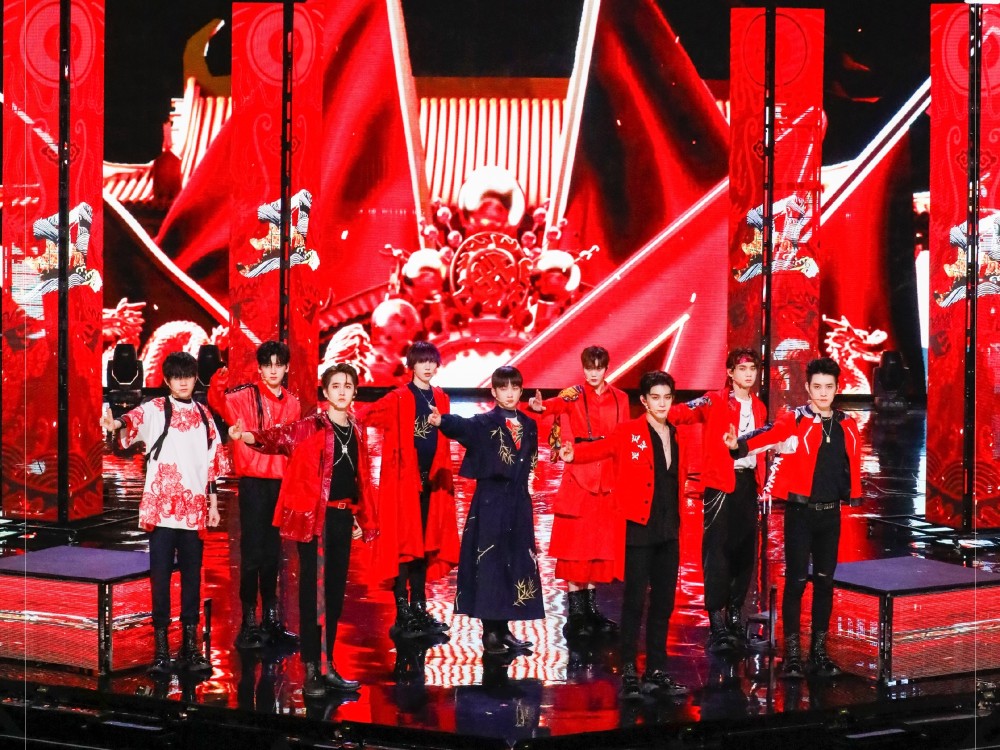 上海彩虹合唱团|《炙热的我们》R1SE再败彩虹合唱团，复活稳了，火少或将成为陪衬