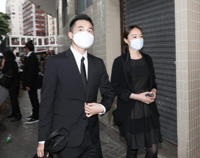 何鸿燊|赌王出殡次日，四太儿子和前女友上街散心，女方为丧礼染发体贴入微