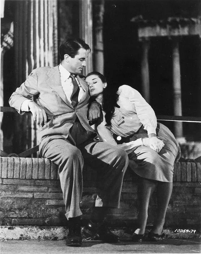 格利高里-派克|初定人选全部拒演，因经费不足选择新人，却成就了一部惊世之作