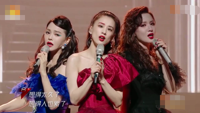 张萌|张萌黄圣依合体直播，张萌暗讽伊能静太作，最适合做“后妈”