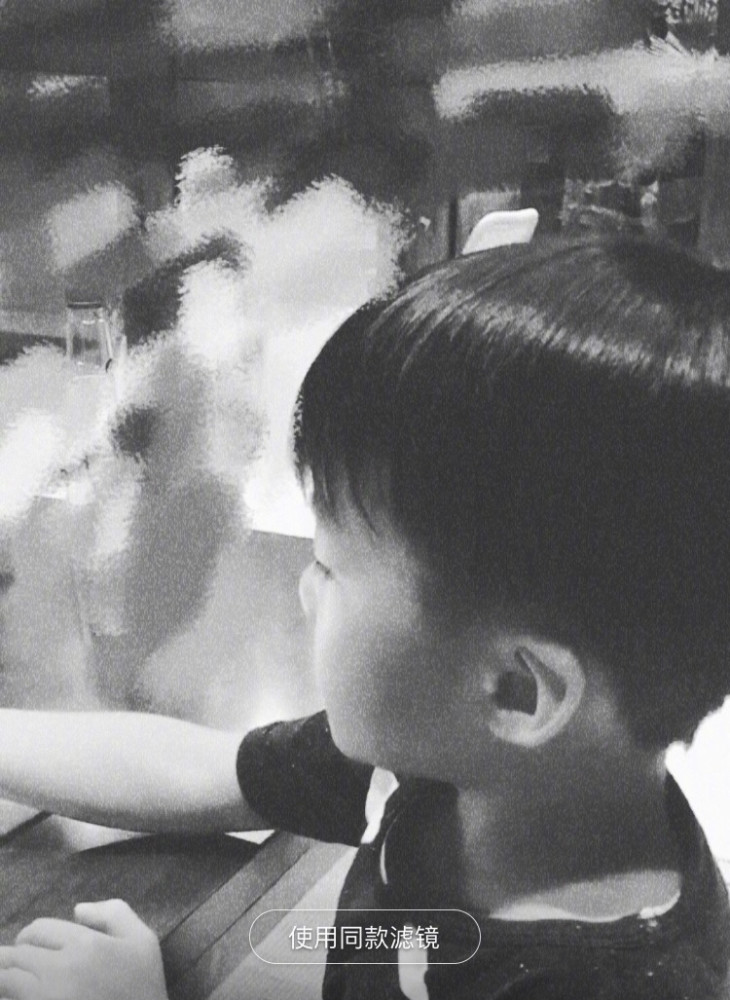 吴京|妻子外出吴京一人把两个儿子照顾得明明白白，谢楠感慨：有点失落