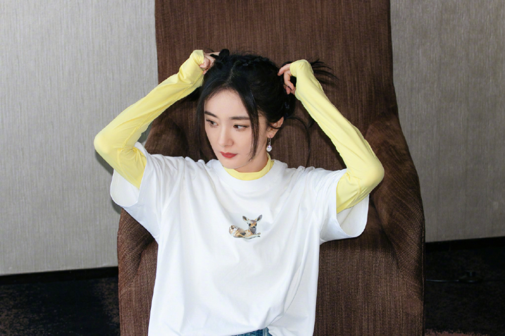 杨幂|沈腾《快本》吐槽嘉行不培养好演员，杨幂现场反击，火药味十足