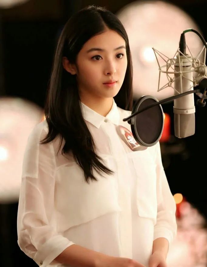 张含韵|酸甜土妹变轻熟美人的张含韵，大脑这个地方和常人不一样？