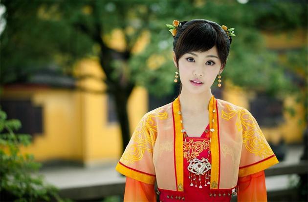 郑爽|郑爽演技太差？国外数据曝光，单部播放量超好，比赵丽颖杨幂还高