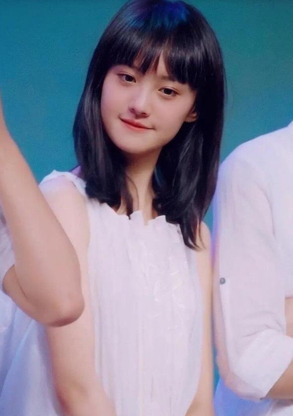 郑爽|郑爽寄回卖出的节目组道具，关键是快递到付，这骚操作真有点迷