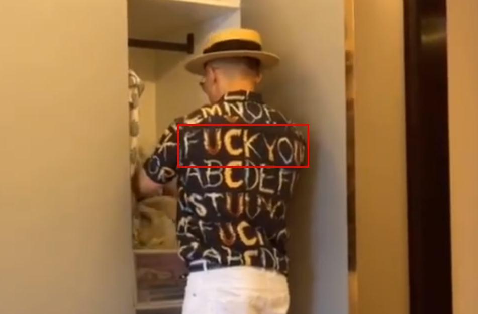 德云社|没文化吃大亏！德云社烧饼晒妻子的包，衣服上的英文让他出了丑