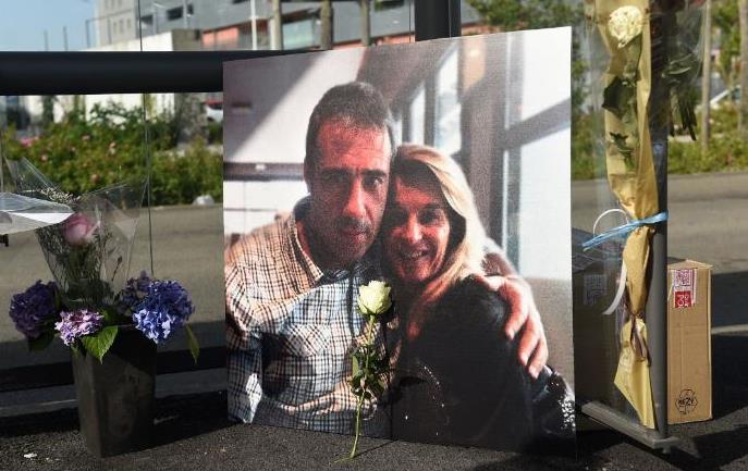 脑死亡|公交司机遭四名拒戴口罩乘客围殴，被打成脑死亡不幸去世