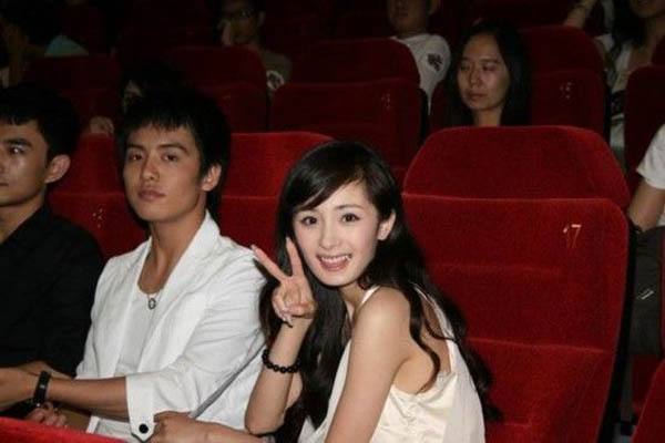 杨幂|怎么回事？杨幂零点准时给马天宇送生日祝福