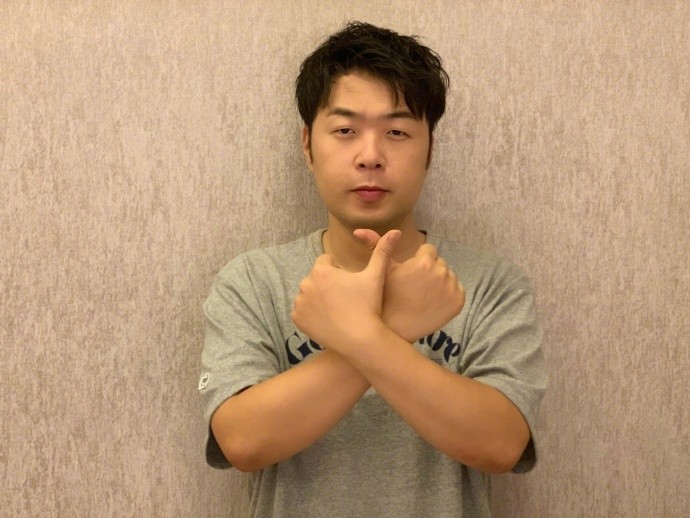 杜海涛|杜海涛姐姐道歉，杜海涛本人发文：没签代言合同，合作也早已结束