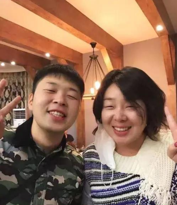 杜海涛|杜海涛姐姐道歉，杜海涛本人发文：没签代言合同，合作也早已结束