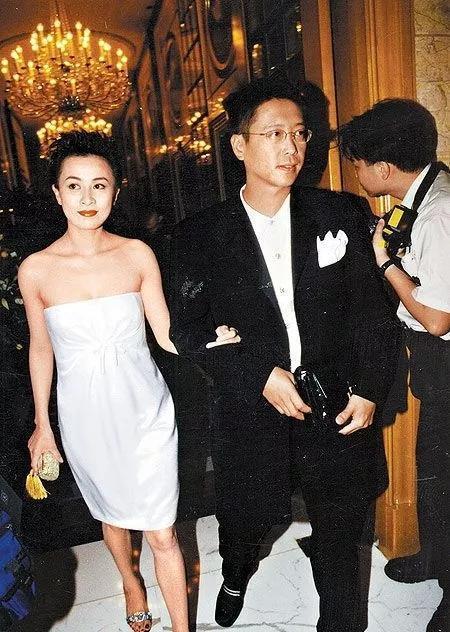 李嘉欣|潇洒的许晋亨：420亿家产花不完，爱泡女明星，娶李嘉欣为妻