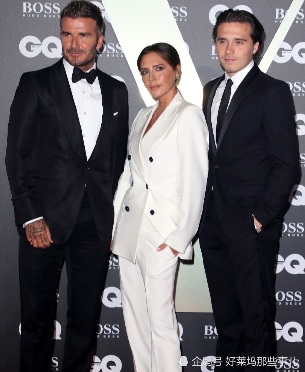 布鲁克林|长子布鲁克林宣布订婚 46岁就当婆婆的贝嫂甜蜜送祝福