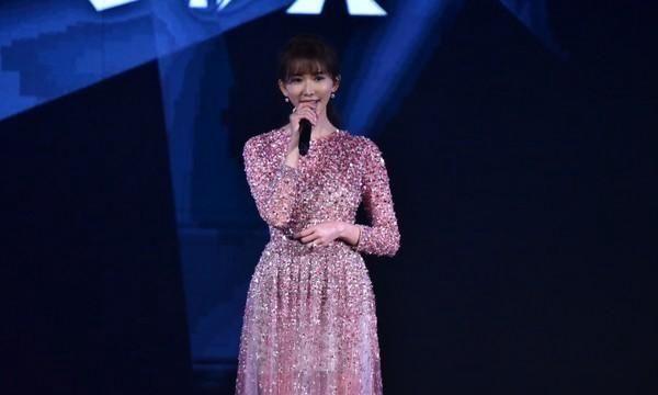 台北电影节|台北电影节女星造型大翻车？被嘲土娃开会，“杨贵妃”肿到认不出