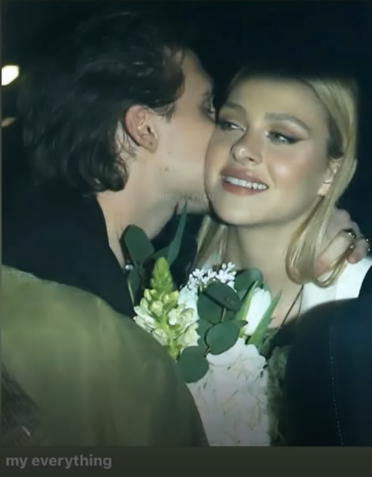 贝克汉姆|贝克汉姆21岁长子成功求婚后，维多利亚再宣布喜讯：就要结婚了