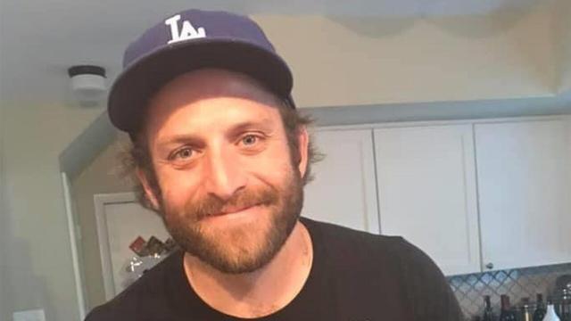 自杀|老兵自杀成风，真人版美国队长死在妻子面前，曾6次派遣阿富汗