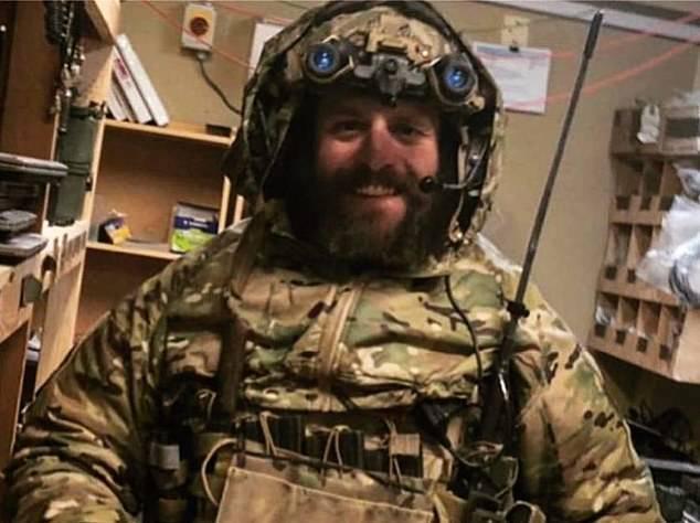 自杀|老兵自杀成风，真人版美国队长死在妻子面前，曾6次派遣阿富汗