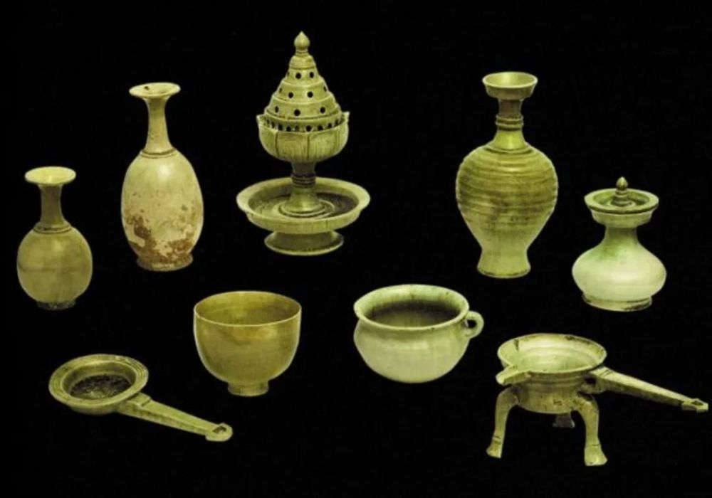 青釉|80后收藏家 独爱元朝青釉茶叶罐