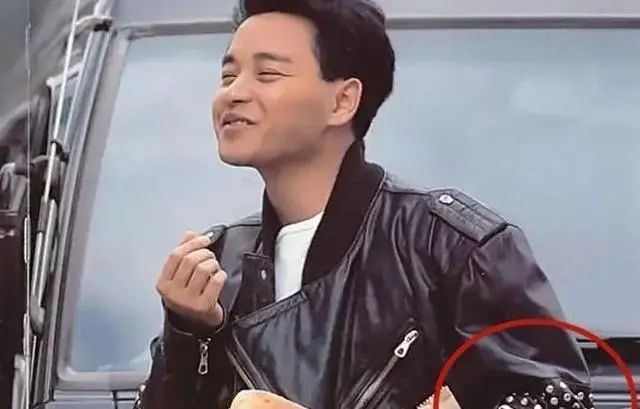 张国荣|张国荣26年前的穿搭，如今明星见了都得叫“哥哥”