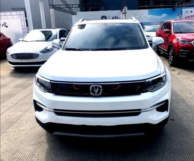 国产车长安cs35plus价格美丽,外观时尚我还有什么理由去买合资车?