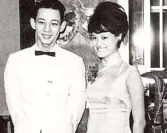 杨受成|杨受成为何出现在赌王家属私祭日？原来他们还有这样的故事