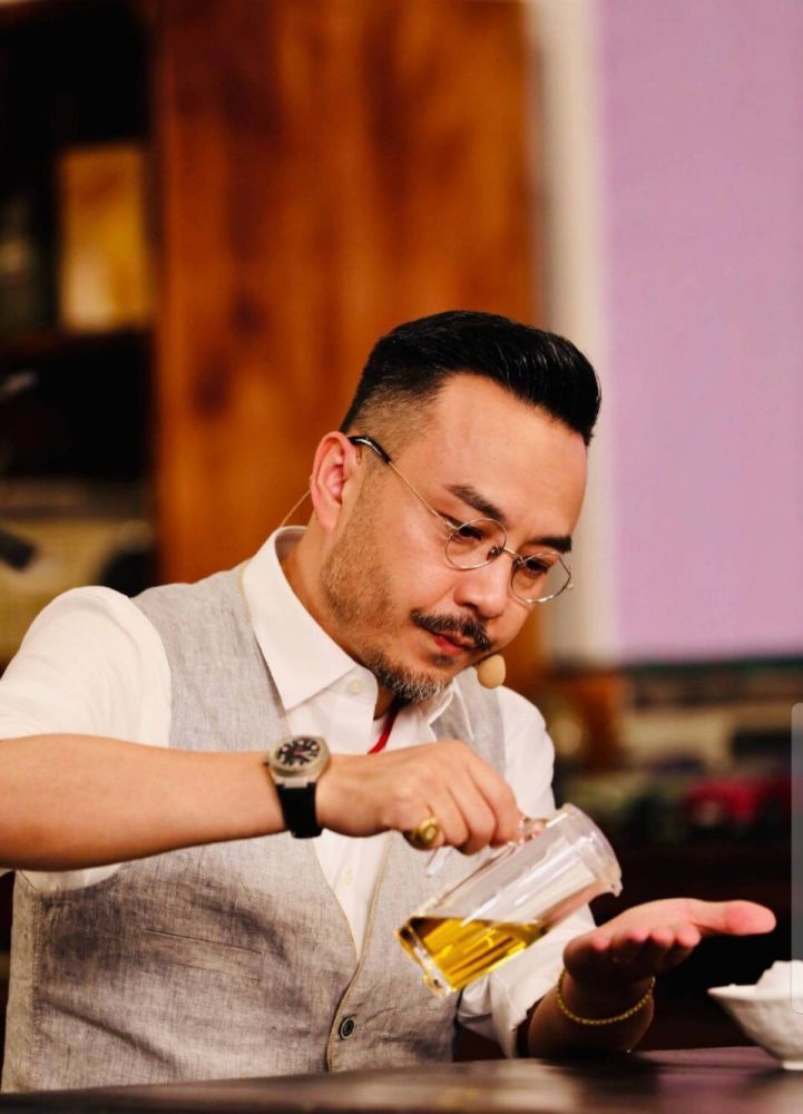 杜海涛|杜海涛发声明，其姐姐道歉，为啥大家依旧不买账？网友：敷衍冷漠