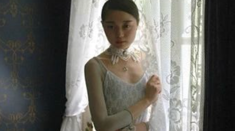 范冰冰|太假！艳压范冰冰、腿比超模还长！章子怡在她面前都是“大脸”？