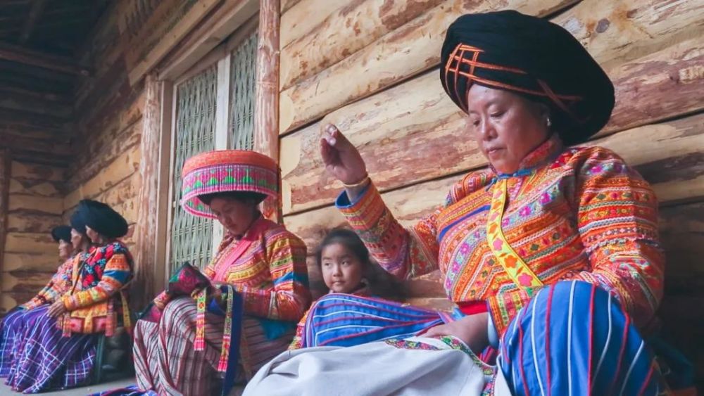 傈僳族|攀枝花市第四批非遗项目——傈僳族服饰制作技艺