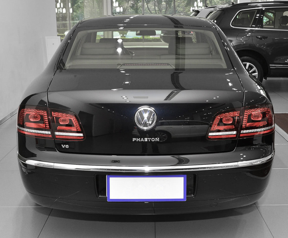 大众曾经的王者!车长近5米2,起步配v6引擎,标配四驱,内饰奢华