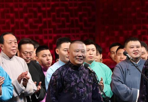 郭德纲|郭德纲说学逗唱样样精通，像他那样全面的徒弟，可惜已不在德云社