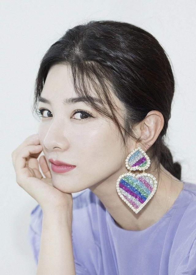 黄毅清被判刑15年后,前妻黄奕的真面目彻底暴露了