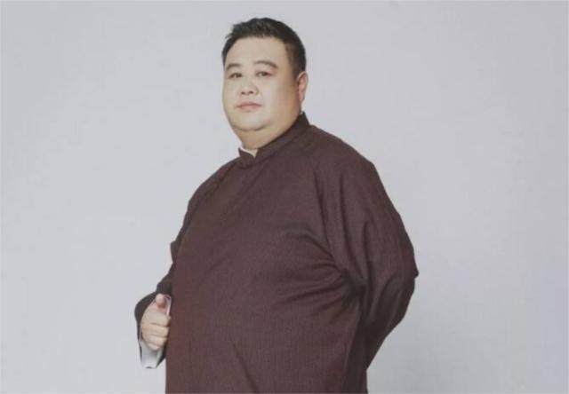 孙越之前是马贵荣的徒弟,马贵荣虽然不是相声演员,但是她的爱人赵小林