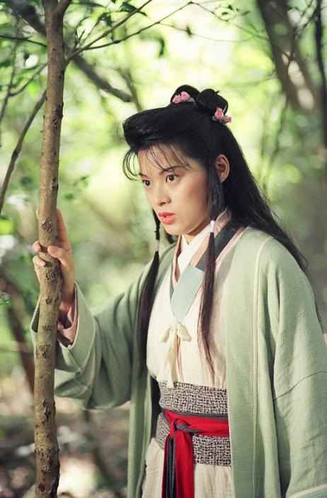 被遗忘的刘锦玲:因"阿朱"爆红,承认受侵犯后黯然退圈,今泯然众人