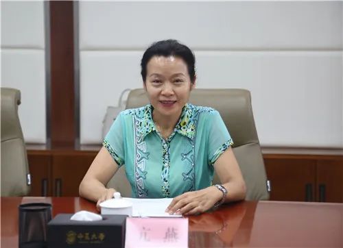 【新关注】宁夏银川一中与宁夏大学附属中学结对共建