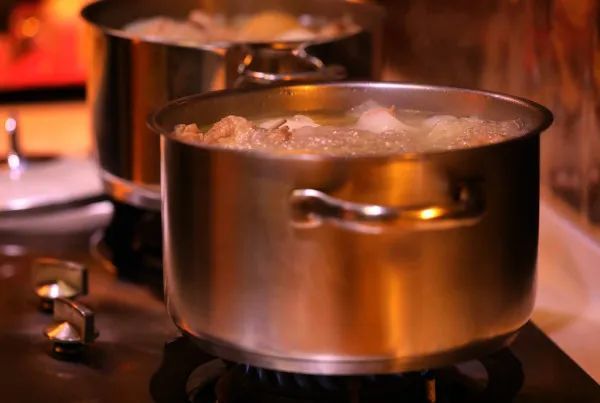 补钙|每个大量补钙的人都要当心：你的心血管可能“吃不消”了