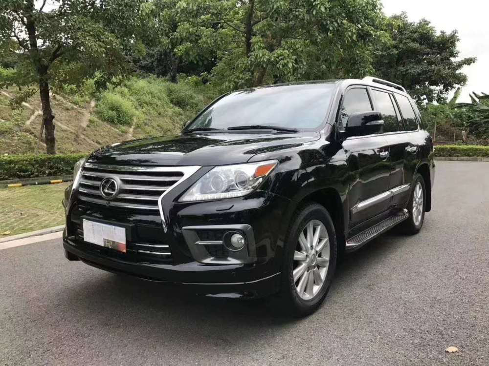 35万拿下15年雷克萨斯lx570s 开回家过年 车主 走路都有面子 腾讯新闻