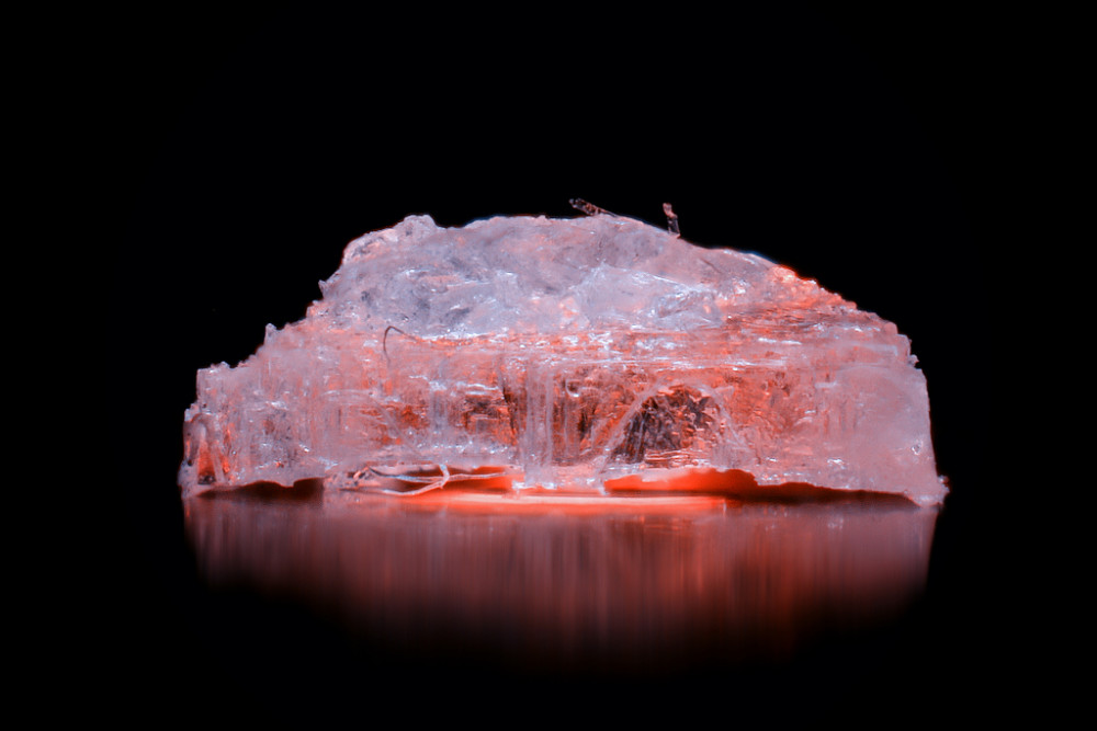 我觉得现在的摄影拥有了哪怕拍摄食盐都能看起来像在呈现宝石一般高贵