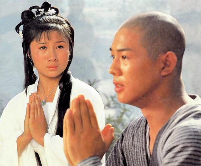 《少林寺》播出38年演员现状,李连杰苍老,计春华于承惠去世_腾讯新闻