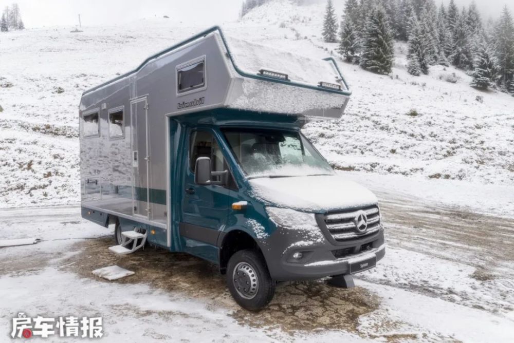 2020新款奔驰房车来啦!3.0t配四驱还有三把锁,一家5口人轻松住